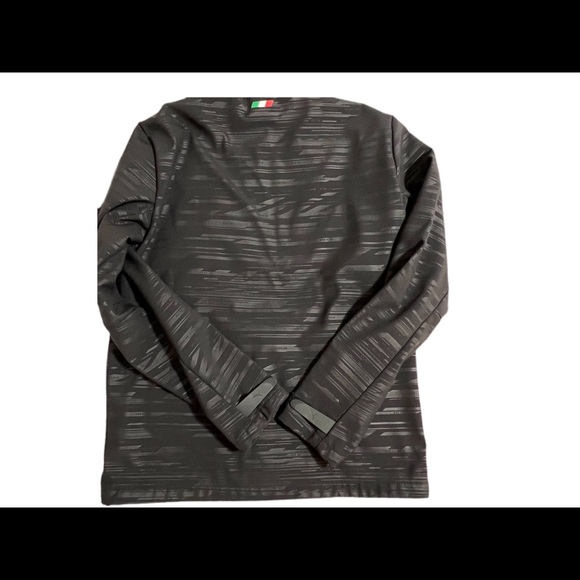 Puma Ferrari Softshell Jacket hardly worn almost new condition. - Picture 3 of 7